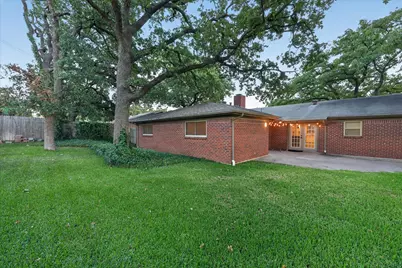844 Woodcrest Drive, Hurst, TX 76053 - Photo 34