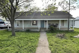 903 14th St, Honey Grove, TX 75446 - Photo 1
