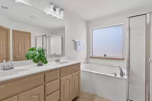 12129 Walden Wood Dr, Fort Worth, TX 76244 - Photo 20