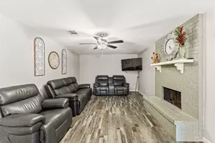 13225 Lexington Ln, Balch Springs, TX 75180 - Photo 4