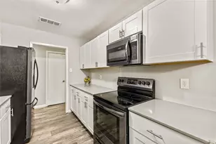 13225 Lexington Ln, Balch Springs, TX 75180 - Photo 10