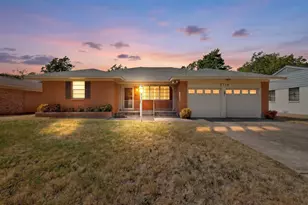 3719 Rockbluff Dr, Dallas, TX 75227 - Photo 1