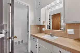 3719 Rockbluff Dr, Dallas, TX 75227 - Photo 24