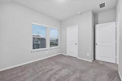 4721 Ancestry Street, Haltom City, TX 76117 - Photo 10