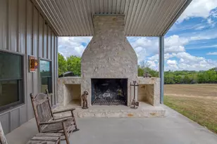 400 Hali Brooke Dr, China Spring, TX 76633 - Photo 10