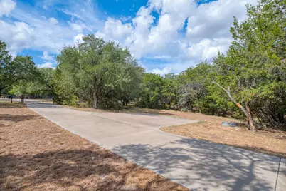 400 Hali Brooke Drive, China Spring, TX 76633 - Photo 22