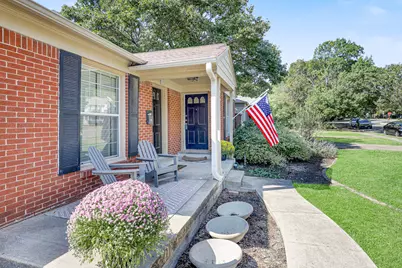 6220 Kenwood Avenue, Dallas, TX 75214 - Photo 2