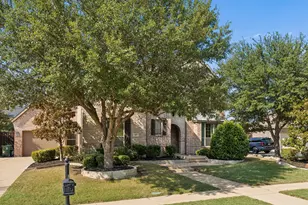 605 Royal Glen Dr, Murphy, TX 75094 - Photo 2