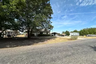 4314 Co Rd 446, Princeton, TX 75407 - Photo 2