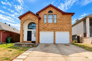 1318 Jasmine Dr, Lewisville, TX 75077 - Photo 2