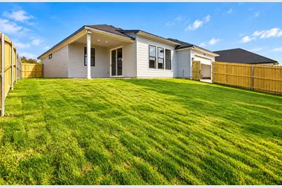 1640 W Wintergreen Road, Lancaster, TX 75134 - Photo 30