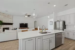 709 Winecup Wy, Midlothian, TX 76065 - Photo 10