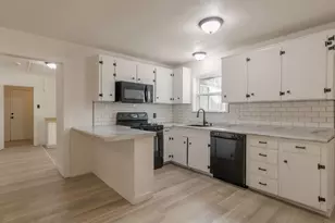 6700 Karen Dr, North Richland Hills, TX 76180 - Photo 10