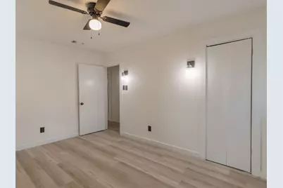 6700 Karen Drive, North Richland Hills, TX 76180 - Photo 16