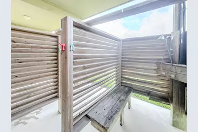 2009 Lakeview, Crystal Beach, TX 77650 - Photo 6