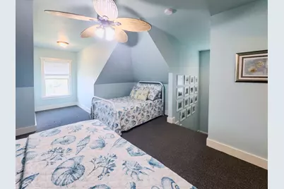 2009 Lakeview, Crystal Beach, TX 77650 - Photo 28