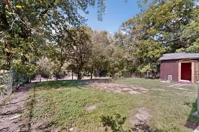 3831 Vanette Lane, Dallas, TX 75216 - Photo 30