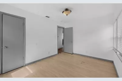 3831 Vanette Lane, Dallas, TX 75216 - Photo 24
