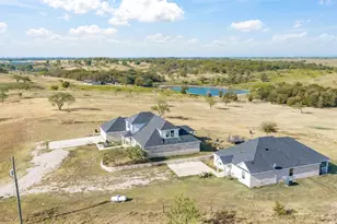 781 Alsdorf Rd, Ennis, TX 75119 - Photo 4