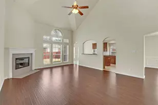 10438 Coach House Ln, Frisco, TX 75035 - Photo 12