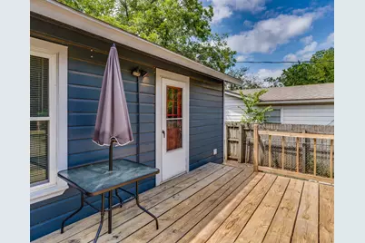 1108 Chester Street, Cleburne, TX 76033 - Photo 4
