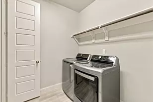 113 St Elias Dr, Burleson, TX 76028 - Photo 20
