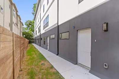 5810 Hudson Street #104, Dallas, TX 75206 - Photo 4