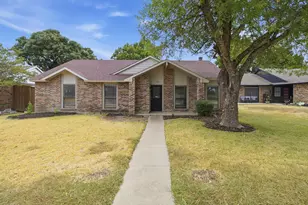 125 Rustic Ridge Dr, Garland, TX 75040 - Photo 1