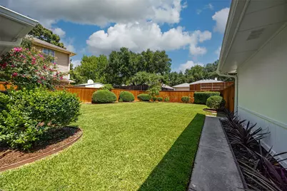 7122 Winedale Drive, Dallas, TX 75231 - Photo 32
