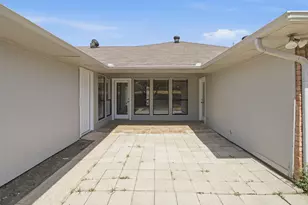 1300 Tierra Calle, Carrollton, TX 75006 - Photo 30