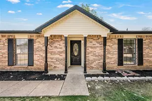 4744 China Rose Dr, Fort Worth, TX 76137 - Photo 4