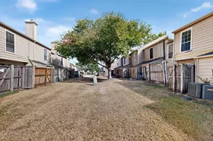617 Carriagehouse Ln, Garland, TX 75040 - Photo 28