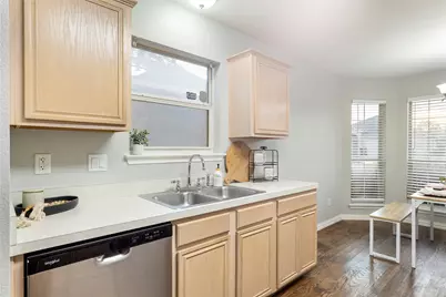 1211 Varacruz Drive, Arlington, TX 76010 - Photo 6