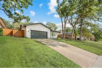 2109 Normandy Drive, Irving, TX 75060 - Photo 2