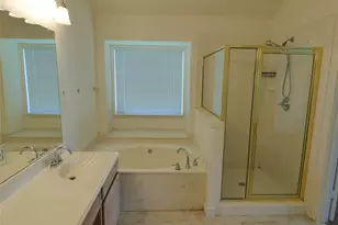 3904 Valez Dr, Carrollton, TX 75007 - Photo 22