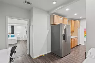 223 W Eighth St, Dallas, TX 75208 - Photo 18