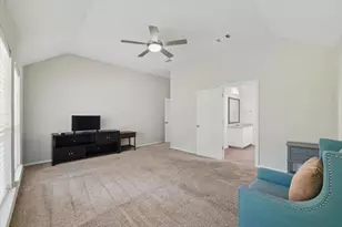 3402 Blue Forest Dr, Arlington, TX 76001 - Photo 16