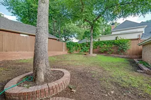 3402 Blue Forest Dr, Arlington, TX 76001 - Photo 34