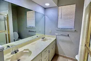 2115 N 9th St, Temple, TX 76501 - Photo 14