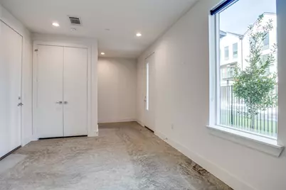 4426 Cabell Drive #1204, Dallas, TX 75204 - Photo 10