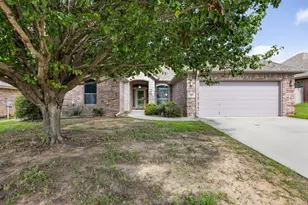 304 Jade Ln, Weatherford, TX 76086 - Photo 24