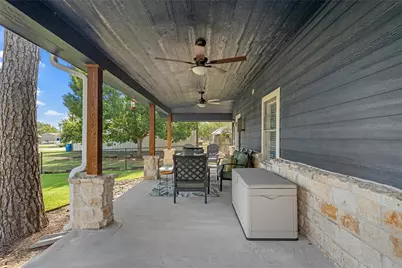 111 N Morgan Street W, Mount Calm, TX 76673 - Photo 18