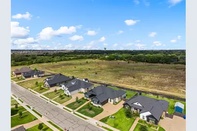 10201 Castleberry Lane, Waco, TX 76712 - Photo 38