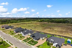 10201 Castleberry Ln, Waco, TX 76712 - Photo 38