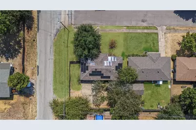 2201 Linwood Lane, Irving, TX 75061 - Photo 6