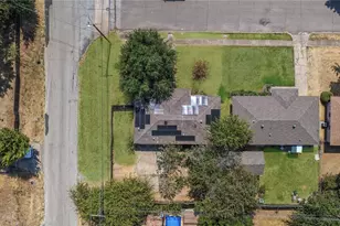 2201 Linwood Ln, Irving, TX 75061 - Photo 6