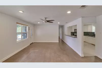 2201 Linwood Lane, Irving, TX 75061 - Photo 8