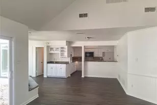 2707 Belmeade Dr, Carrollton, TX 75006 - Photo 10