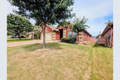 2221 Cavalry Drive, Fort Worth, TX 76177 - Photo 2