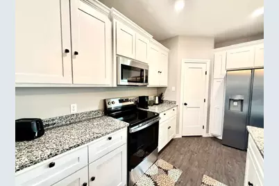 7804 Freedom Crest Avenue, Abilene, TX 79602 - Photo 8